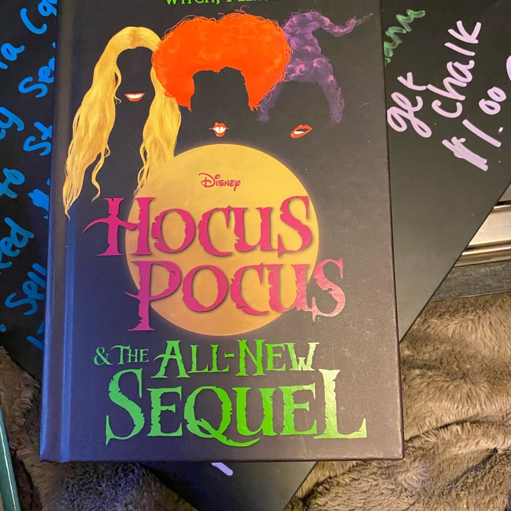 Disney Hocus Pocus & The All-New Sequel Book